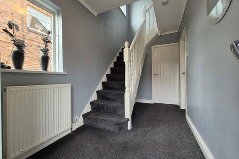 3 bedroom semi-detached house for sale, Railway Street, Hebburn, Tyne and Wear, NE31 1HH