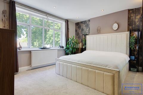 2 bedroom apartment for sale, Holdenhurst Avenue,  Bournemouth, BH7