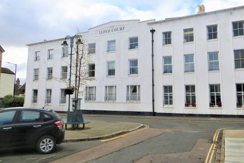 1 bedroom flat for sale, Lloyd Court, Deal, CT14