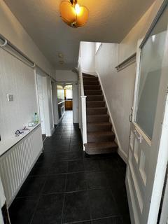 3 bedroom house to rent, Stafford Road, Wolverhampton WV10