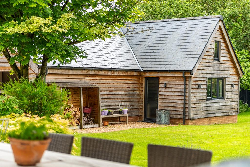 Outbuilding