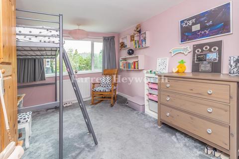 19 Rose Terrace, Ashton On Ribble, Preston, PR2 1EB