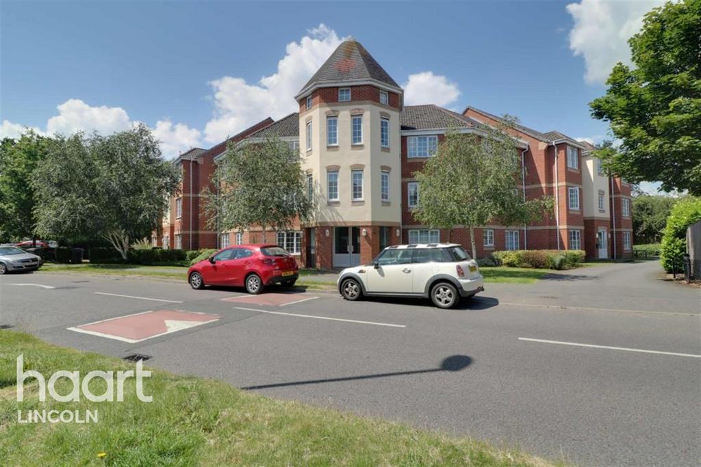 Tiber Road, North Hykeham 2 bed flat to rent £850 pcm (£196 pw)