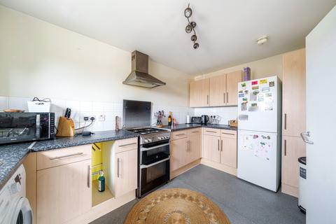 2 bedroom flat for sale, Barley Court, Victory Close, Stanwell, TW19