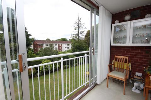 3 bedroom apartment for sale, 21 Clarendon Road, WESTBOURNE, BH4