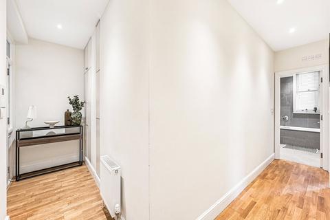 1 bedroom apartment to rent, Hamlet Gardens, King Street, W6