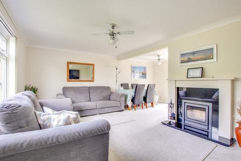 3 bedroom detached house for sale, Keysworth Avenue, Barton on Sea, New Milton, BH25