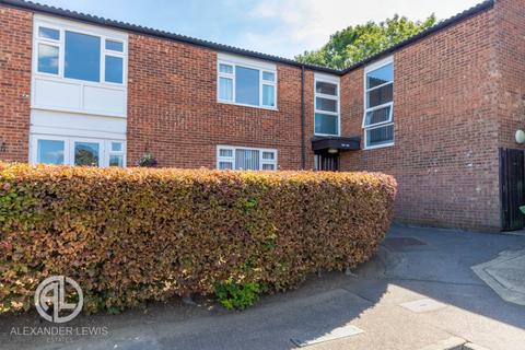 1 bedroom flat for sale, Firecrest, Letchworth Garden City, SG6 4YF