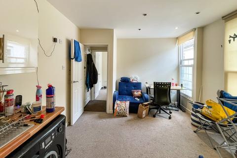 1 bedroom flat for sale, Clinton Passage, Redruth, TR15