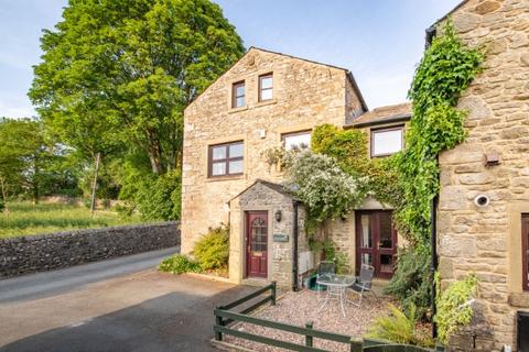 undefined, Langcliffe BD24