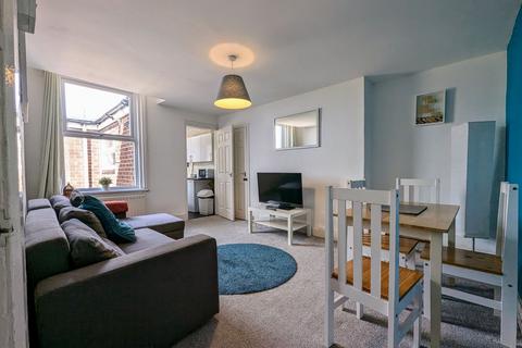 3 bedroom flat for sale, Eglesfield Road, South Shields, NE33