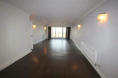 2 bedroom flat for sale, North Promenade, Lytham St. Annes, FY8 2LZ