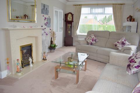 3 bedroom detached bungalow for sale, St. Helens Road, Brigg, DN20