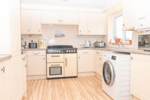 3 bedroom end of terrace house for sale, Tothill Street, Minster, CT12