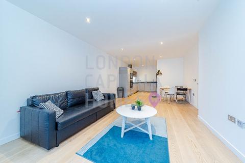 2 bedroom apartment to rent, Sequoia House 18, Quebec Way LONDON SE16