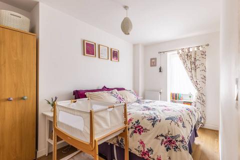 1 bedroom flat for sale, 71 St. Clements Avenue, Mile End E3