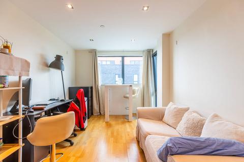 1 bedroom flat for sale, Millharbour, Canary Wharf, London, E14