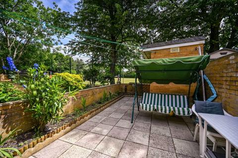 4 bedroom terraced house for sale, Benham Gardens, Hounslow, TW4