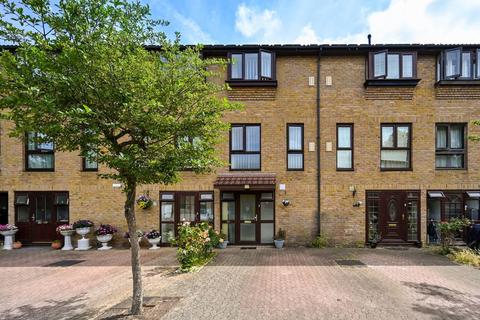 4 bedroom terraced house for sale, Benham Gardens, Hounslow, TW4