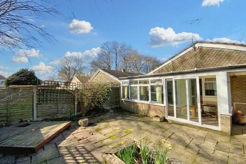 2 bedroom detached bungalow to rent, Tanglewood Close, Gillingham ME8