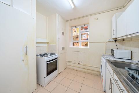 3 bedroom apartment for sale, Elmington Estate, London