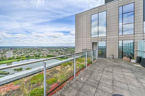 Flat 174, Residence Tower Woodberry Grove, London, N4 2BS