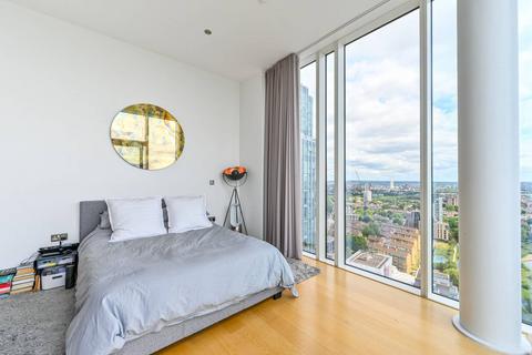 Flat 174, Residence Tower Woodberry Grove, London, N4 2BS