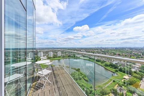 3 bedroom flat for sale, Residence Tower, Manor House, London, N4