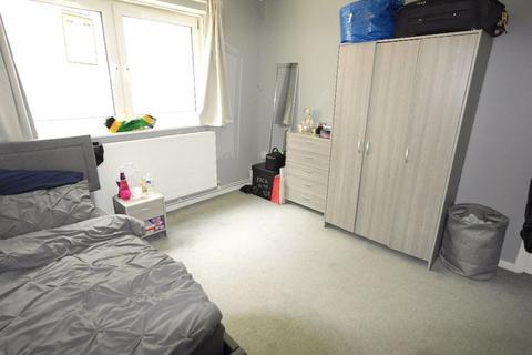 2 bedroom flat for sale, The Shaftesburys, Barking, Essex