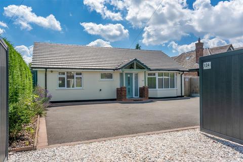 4 bedroom detached bungalow for sale, Earlswood Common, Solihull B94