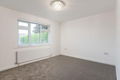124 Earlswood Common, Earlswood, Solihull, B94 5SH