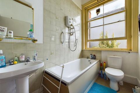 Flat 3, 11 Lansdowne Crescent, Worcester, WR3 8JE
