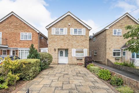 3 bedroom detached house for sale, Staines, Surrey TW18