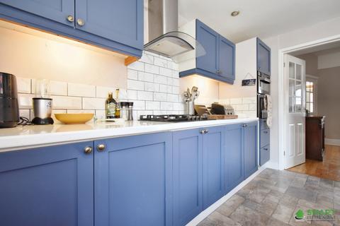 31 Baker Street, Exeter, EX2 5EA