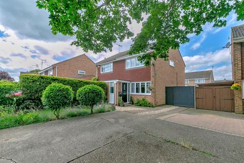 2 bedroom semi-detached house for sale, Harkness Close, Bletchley, MK2