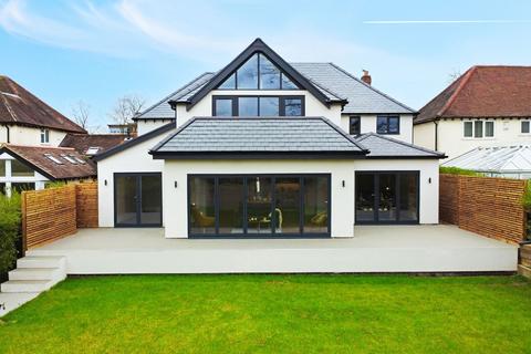 5 bedroom detached house for sale, Station Road, Knowle, B93