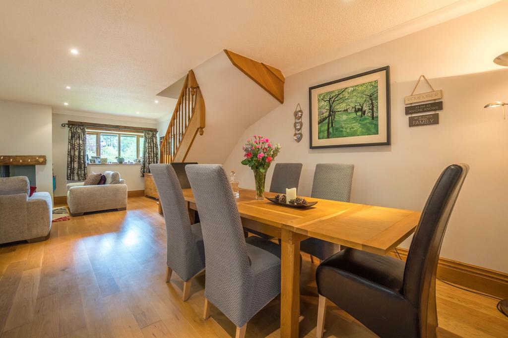 Open plan dining room