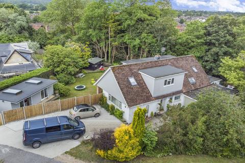 5 bedroom detached bungalow for sale, Byne Close, Storrington, West Sussex, RH20