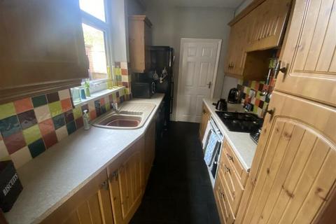 3 bedroom end of terrace house for sale, Recreation Drive, Shirebrook, Mansfield, Derbyshire, NG20