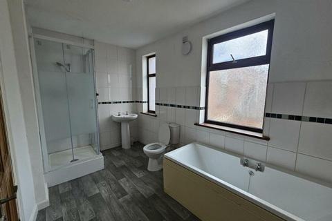 2 bedroom flat to rent, Wallis Street, Nottingham, Nottinghamshire, NG6