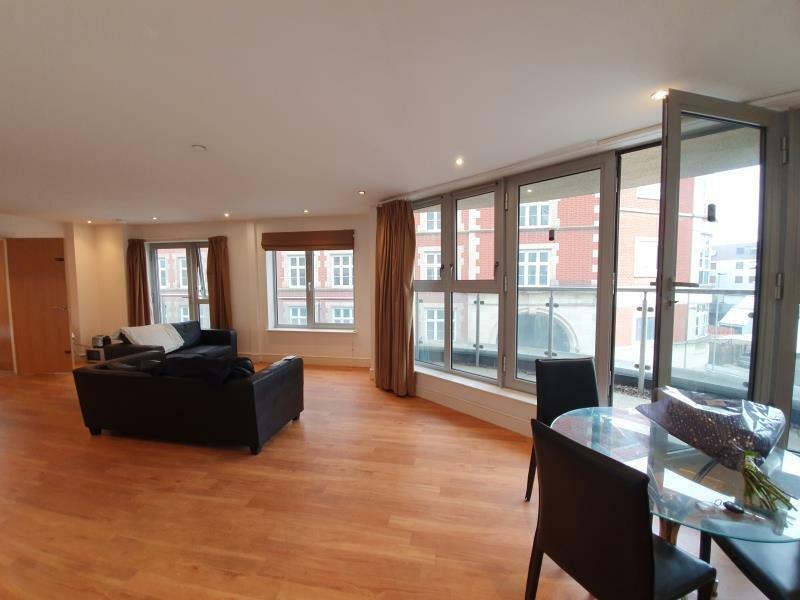 Hanley House, Hanley Street... 3 bed flat to rent £1,700 pcm (£392 pw)