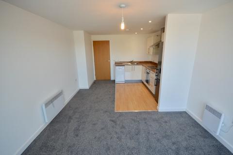 2 bedroom flat to rent, Penistone Road, Sheffield, South Yorkshire, S6