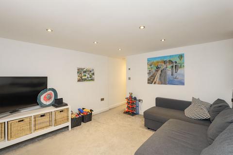 8 Aldred Road, Sheffield, S10 1PD