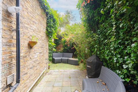 5 bedroom semi-detached house for sale, Ainger Road, Primrose Hill, London, NW3