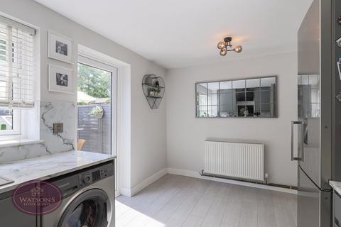 3 Willaston Close, Nottingham, NG6 8QW