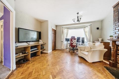 2 bedroom end of terrace house for sale, Clyfford Road, Ruislip, Middlesex