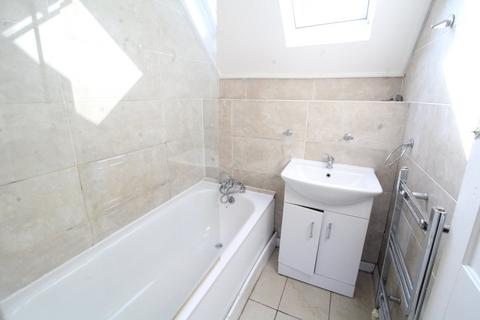 2 bedroom flat to rent, Marion Road, Thornton Heath, CR7