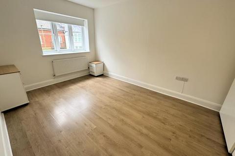1 bedroom flat to rent, GLEBE ROAD, FINCHLEY, N3