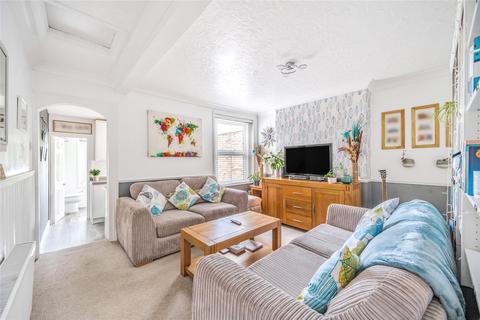 1 bedroom maisonette for sale, Hurst Road, West Molesey, Surrey, KT8