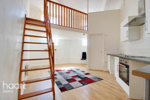 1 bedroom flat for sale, London Road, Grays